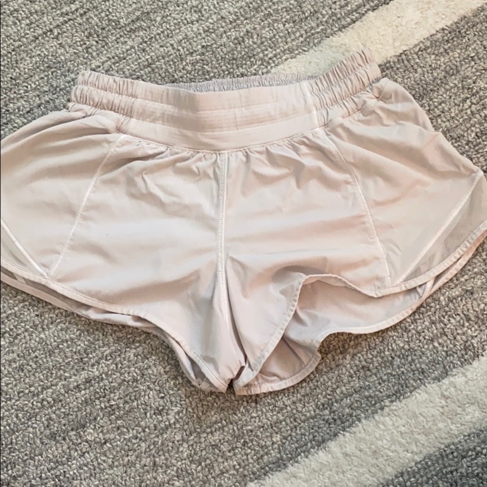 White Lululemon Hotty short